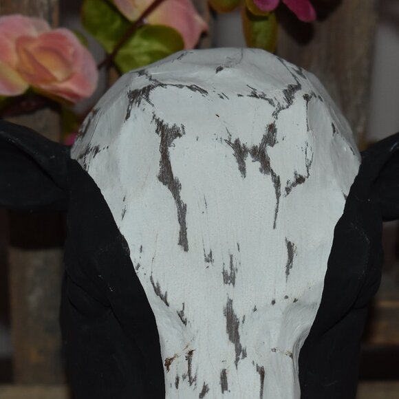 Shabby Chic Distressed Wood Dairy Cow Head Country Farmhouse Home Decor - Picture 3 of 12